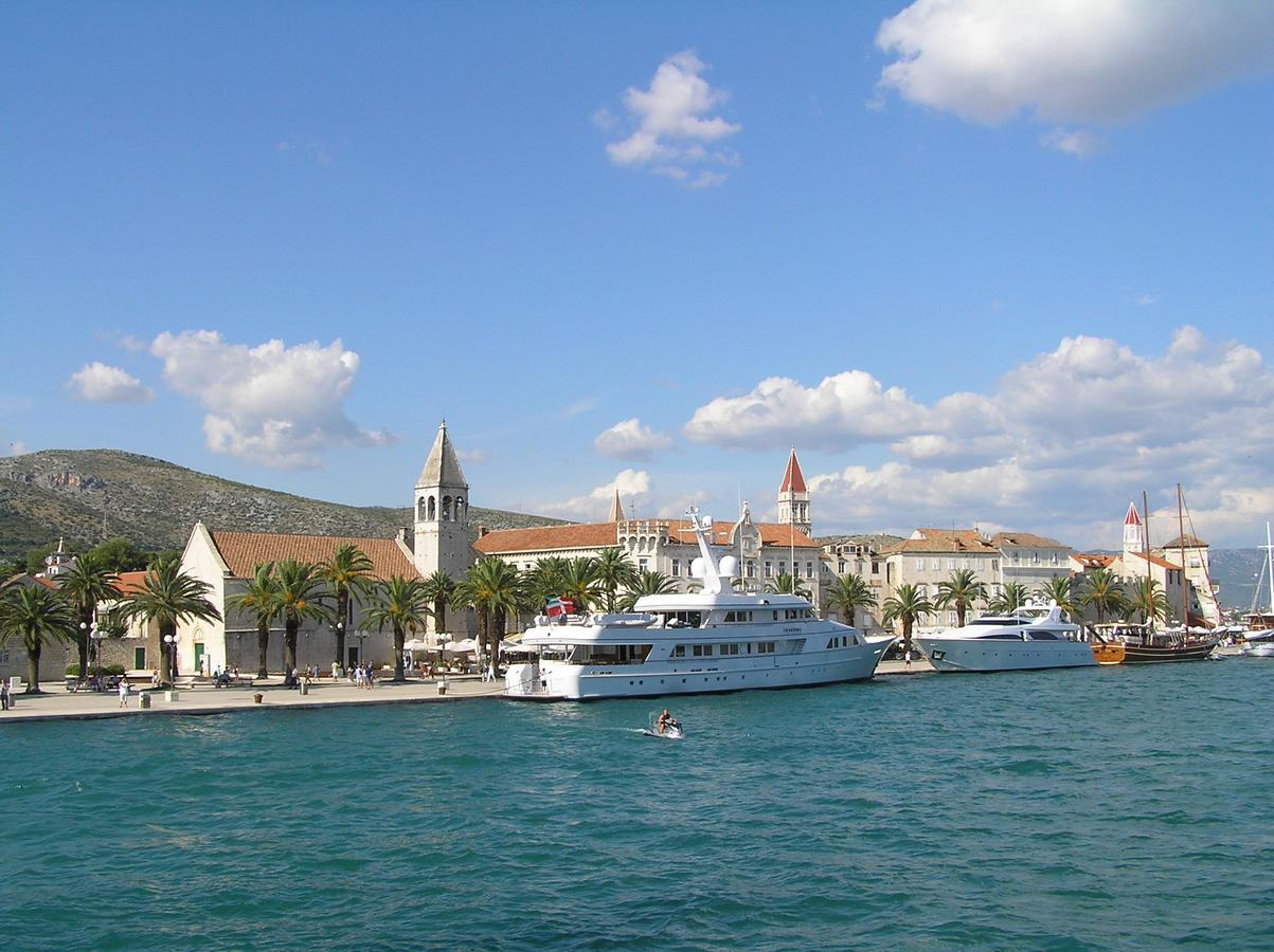 Apartments Paola Trogir Exterior foto